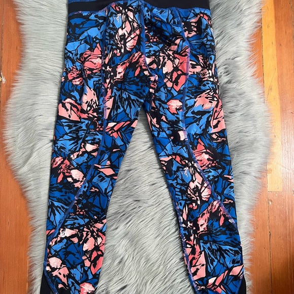 Lululemon inspire tight II mesh paint storm harbor blue multi black sz 6 - Picture 2 of 4